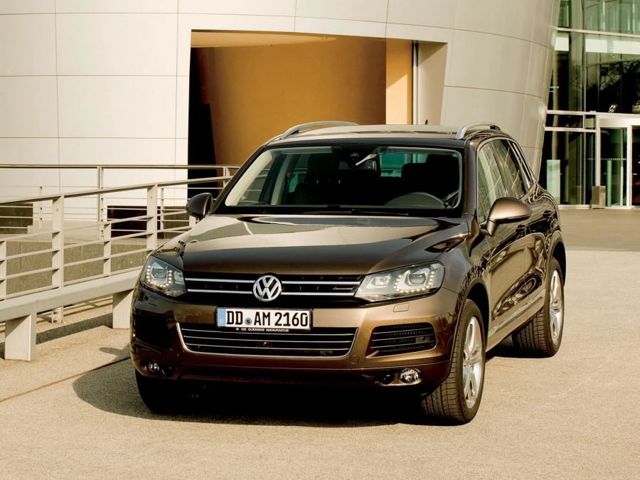  Volkswagen Touareg V8 TDi 2010 года  (фото 3 из 18)